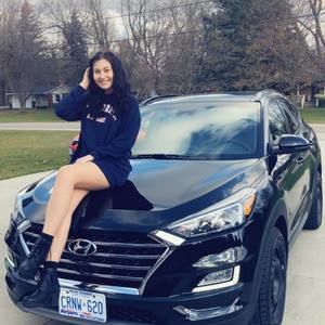 Meet your Posher, Ashley